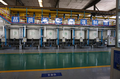 潤滑油品牌發展與化工產品的協同進化 從基礎油到高端市場的產業躍遷
